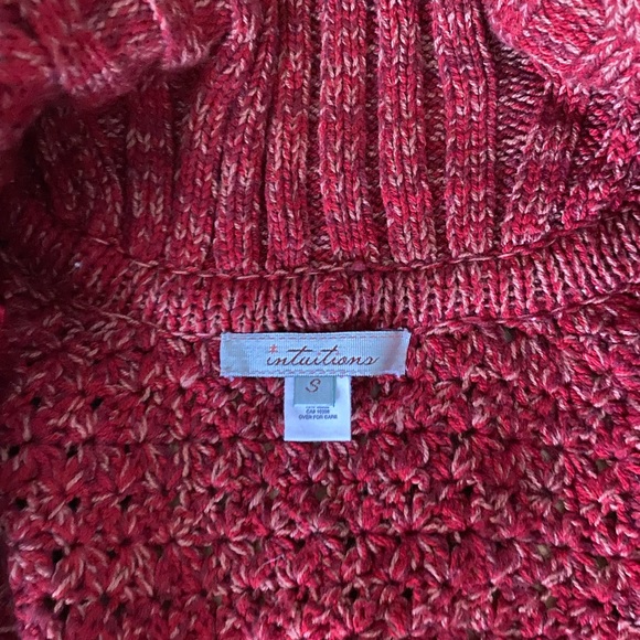 Beautiful marled crochet cardigan with woven grosgrain tie and shawl collar. - Picture 6 of 6